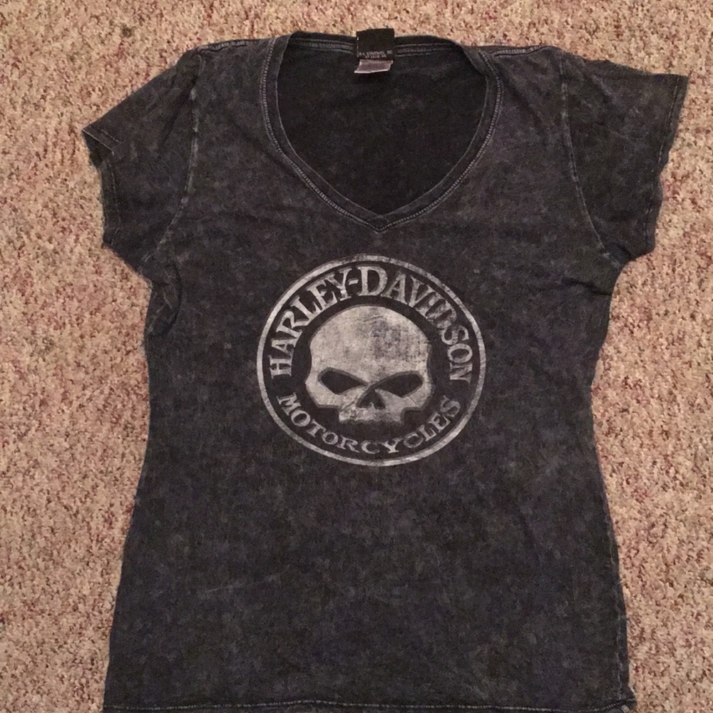 Barely worn XL Women’s Harley-Davidson T-shirt